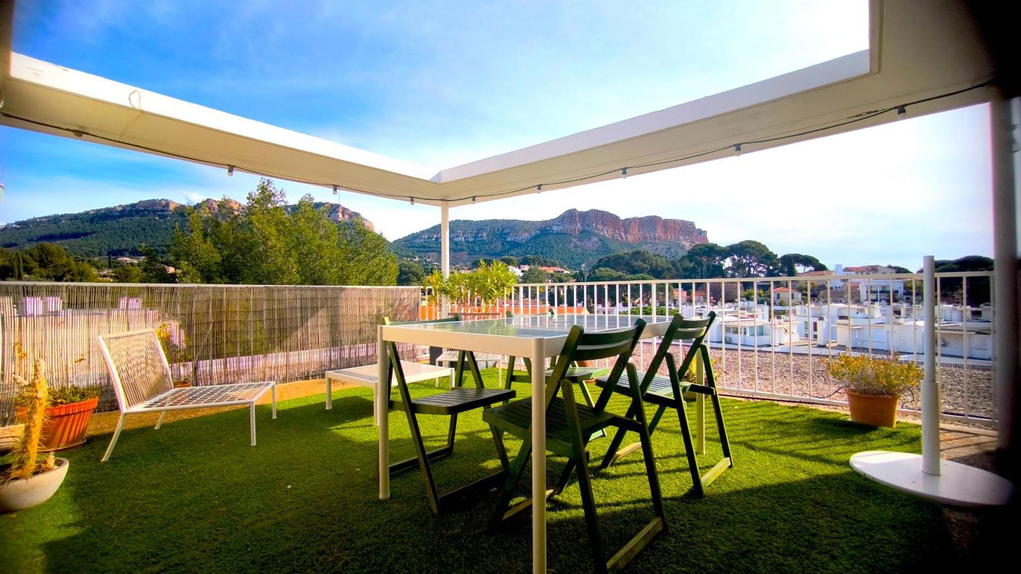 Sunset Garden - Roof Top 45 M2 Vue Mer / Cap Canaille 카시스 외부 사진